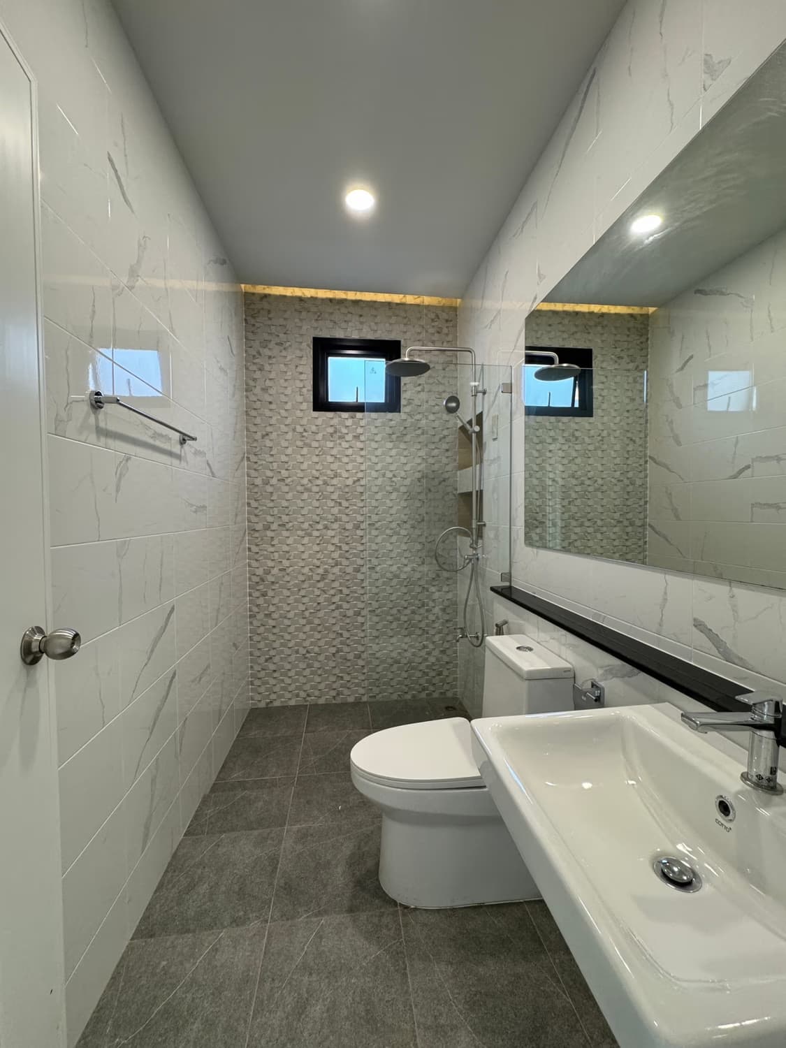 House for Rent, Sale in Sop Mae Kha, Hang Dong. - Image 7