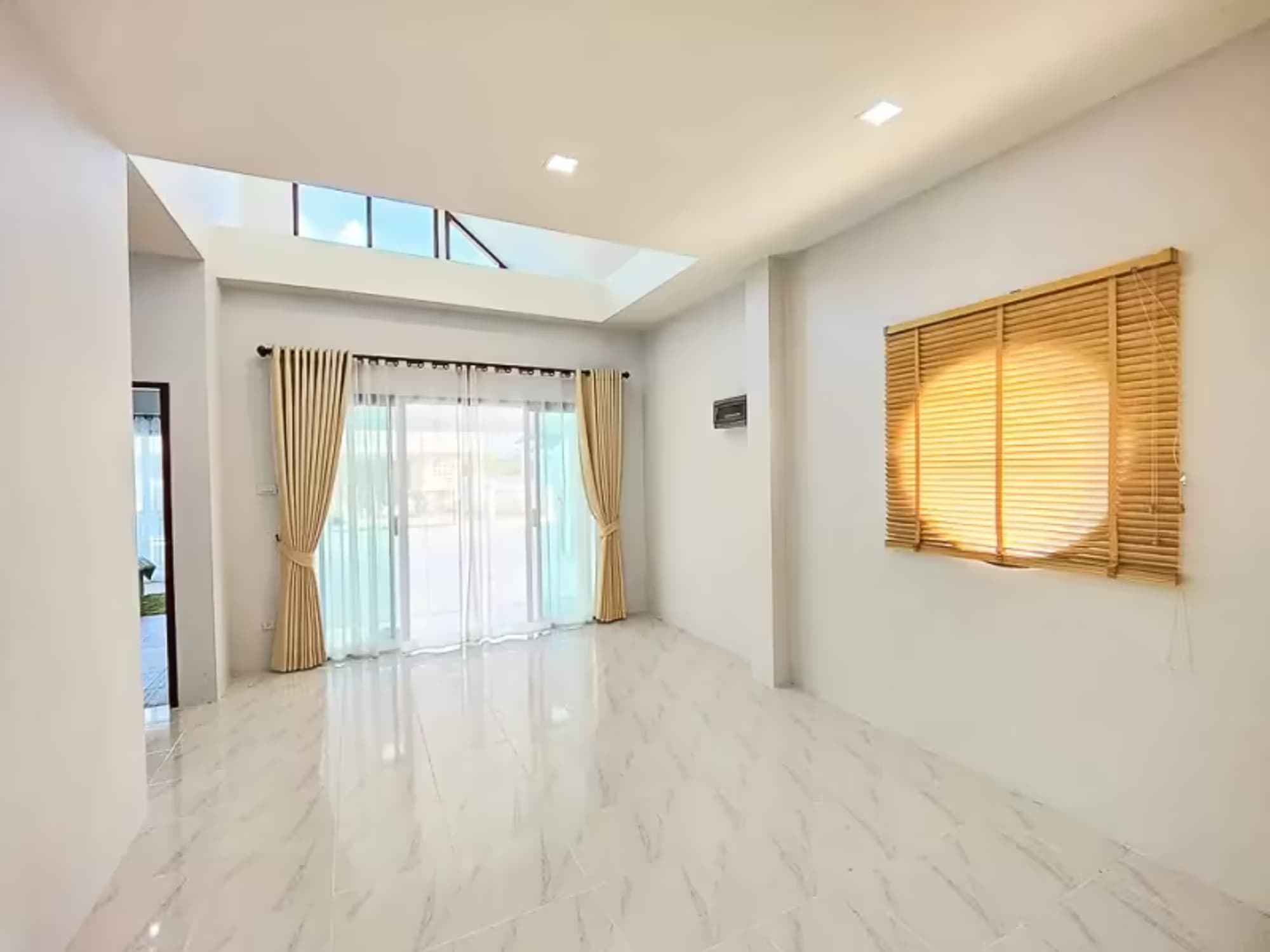 3 Bedroom House - Image 6