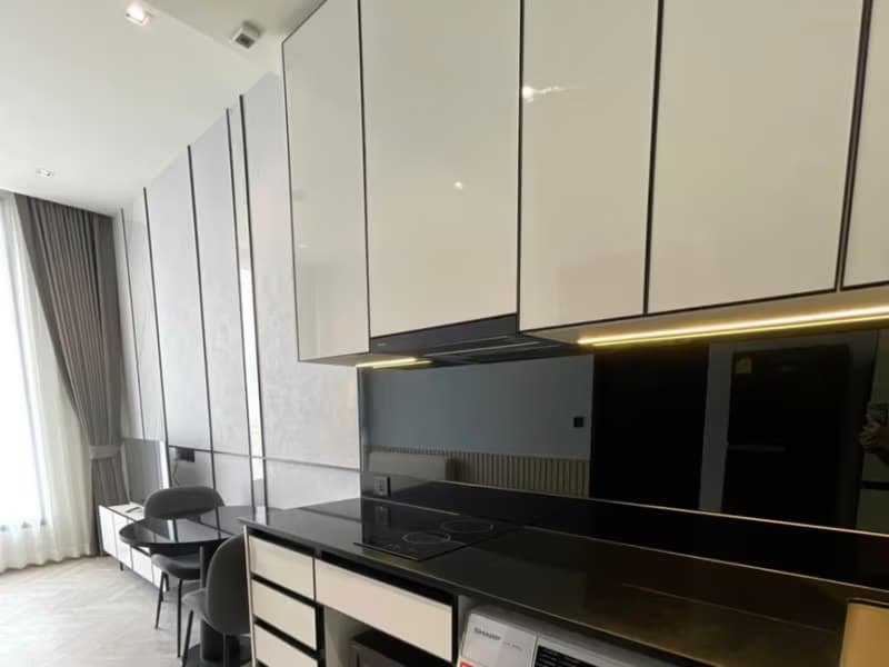1 Bed Condo for Sale in Khlong San