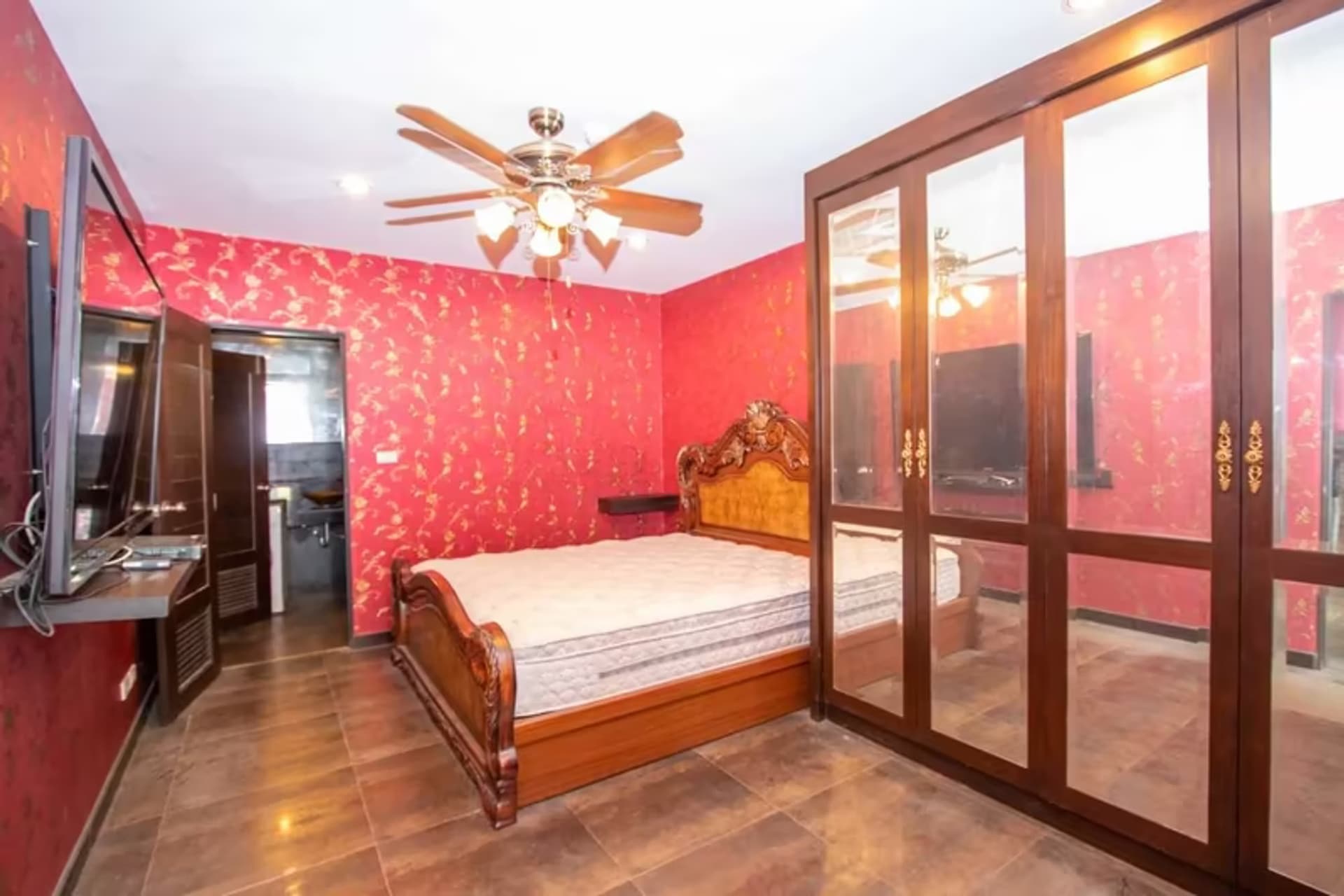 3 Bedroom Condo - Image 12