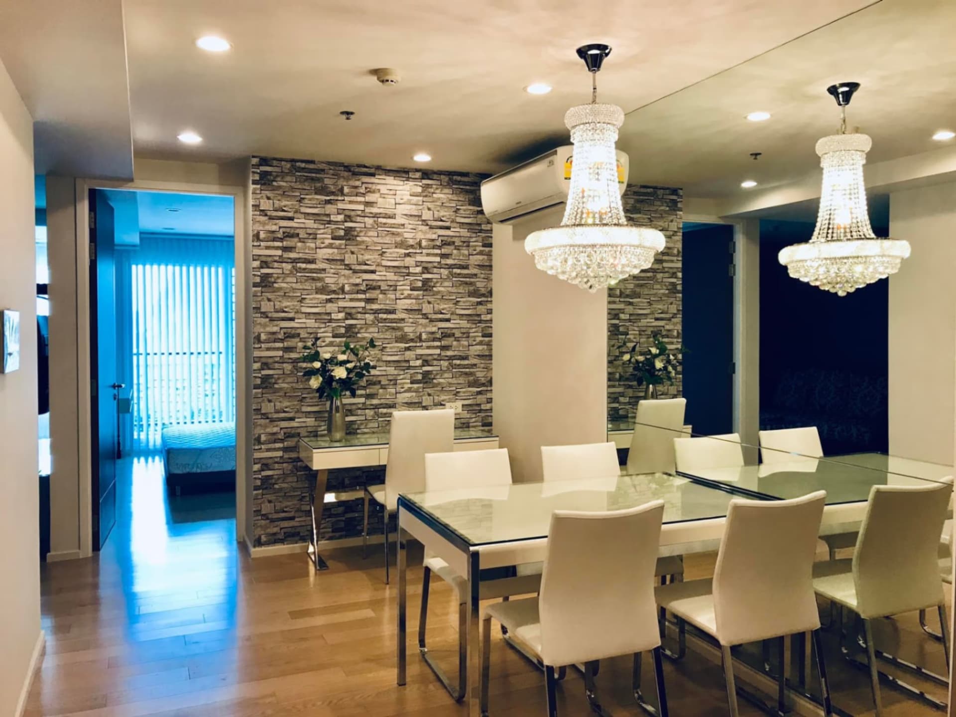 Condo for Rent, Sale at 15 Sukhumvit Residences - Image 2