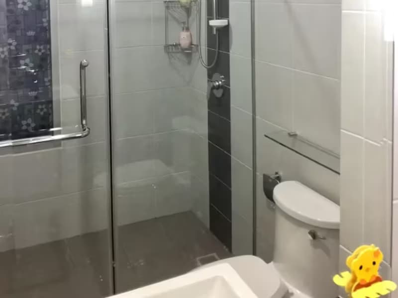 1 Bedroom Condo