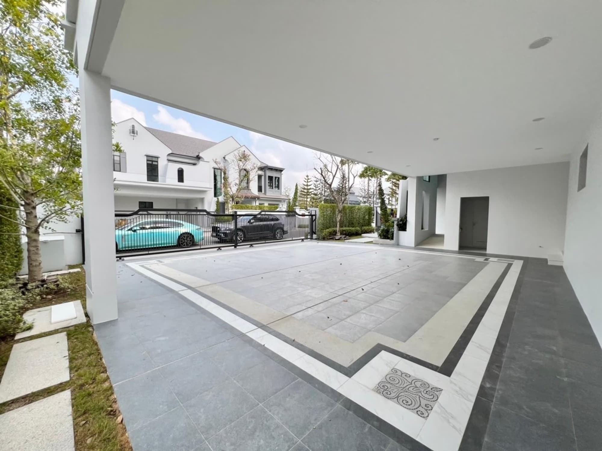 House for Sale at Nantawan Rama 9 - Krungthepkreetha - Image 14
