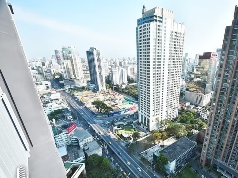 1 Bedroom Condo