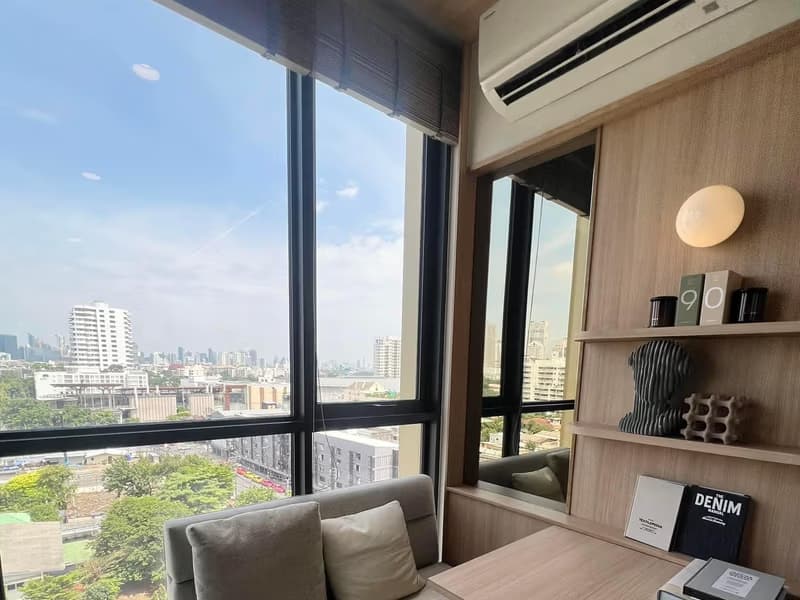 Condo for Sale at The Issara Sathorn