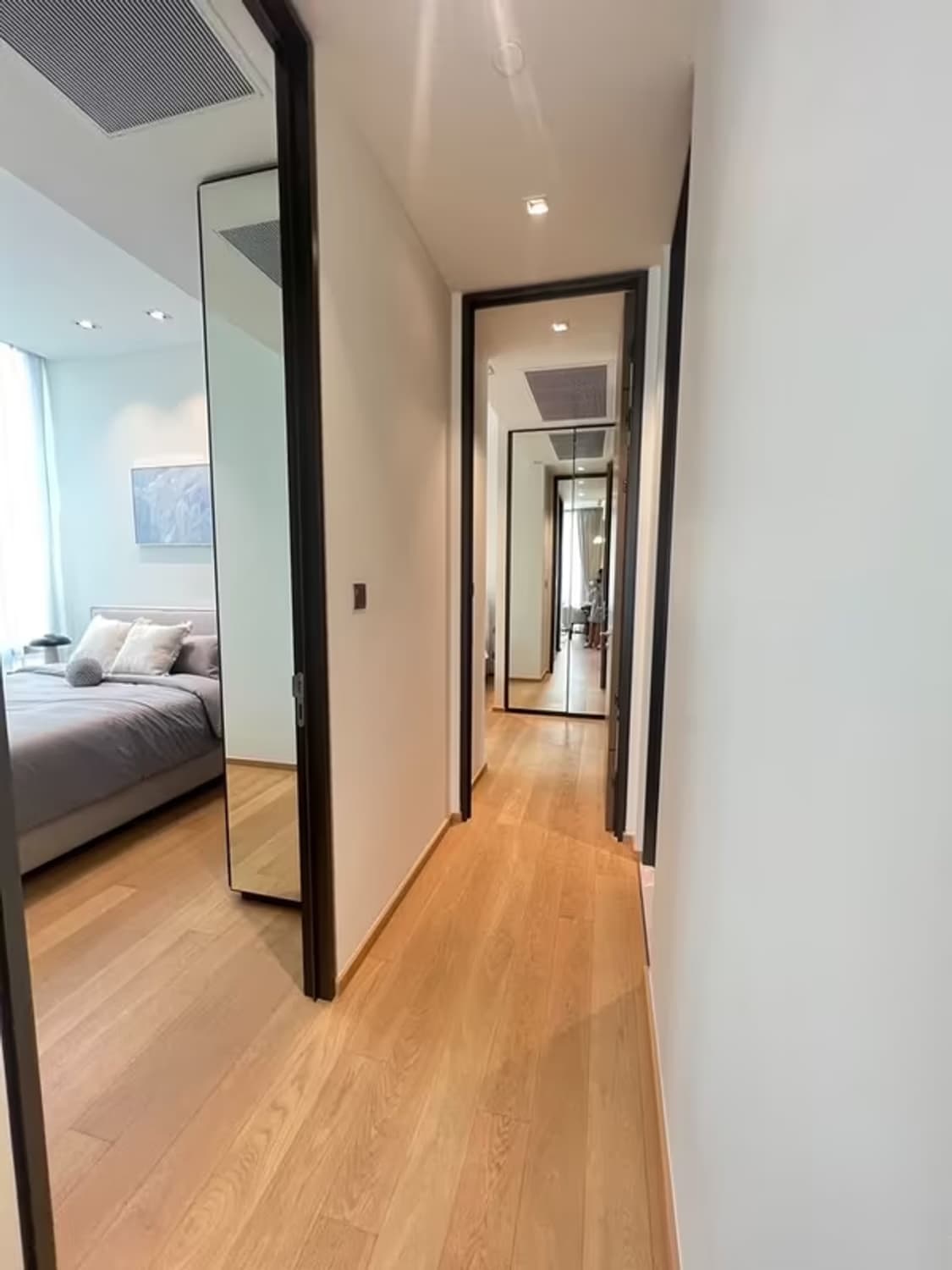 Condo for Rent at 28 Chidlom by SC Asset - Image 4