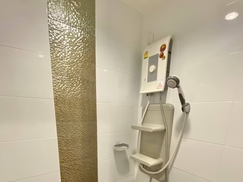 2 Bed Condo for Sale in Khlong Toei