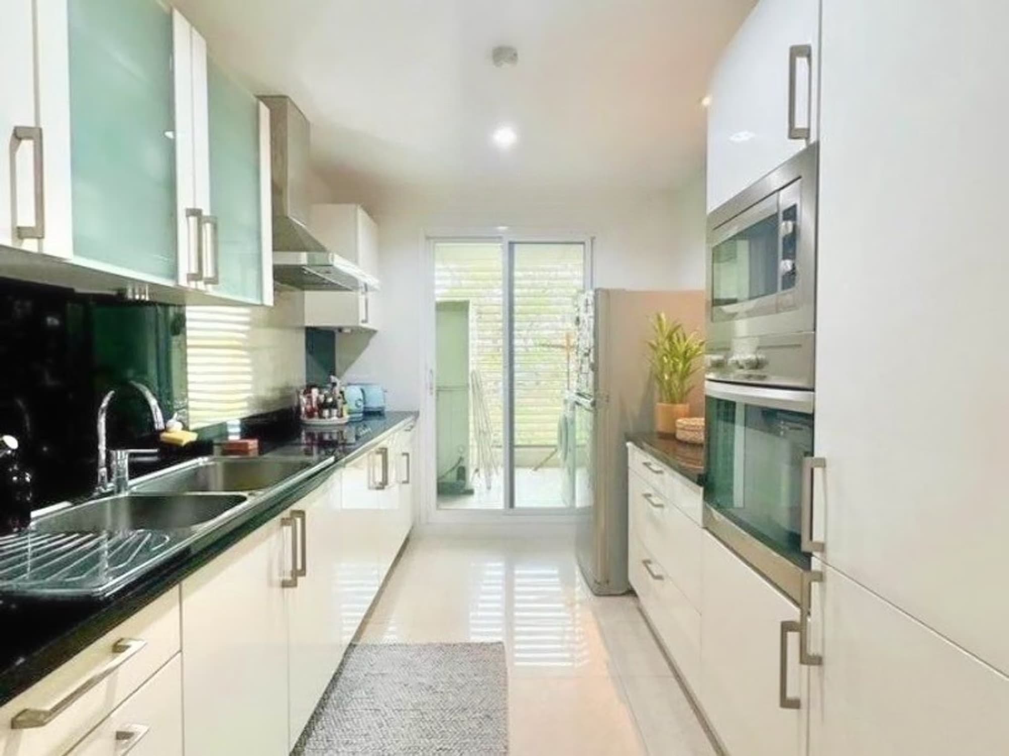 2 Bed Condo for Sale in Sathon - Image 5