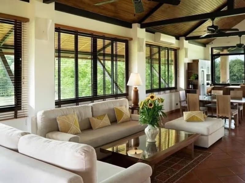 8 Bed House for Rent and Sale in San Sai