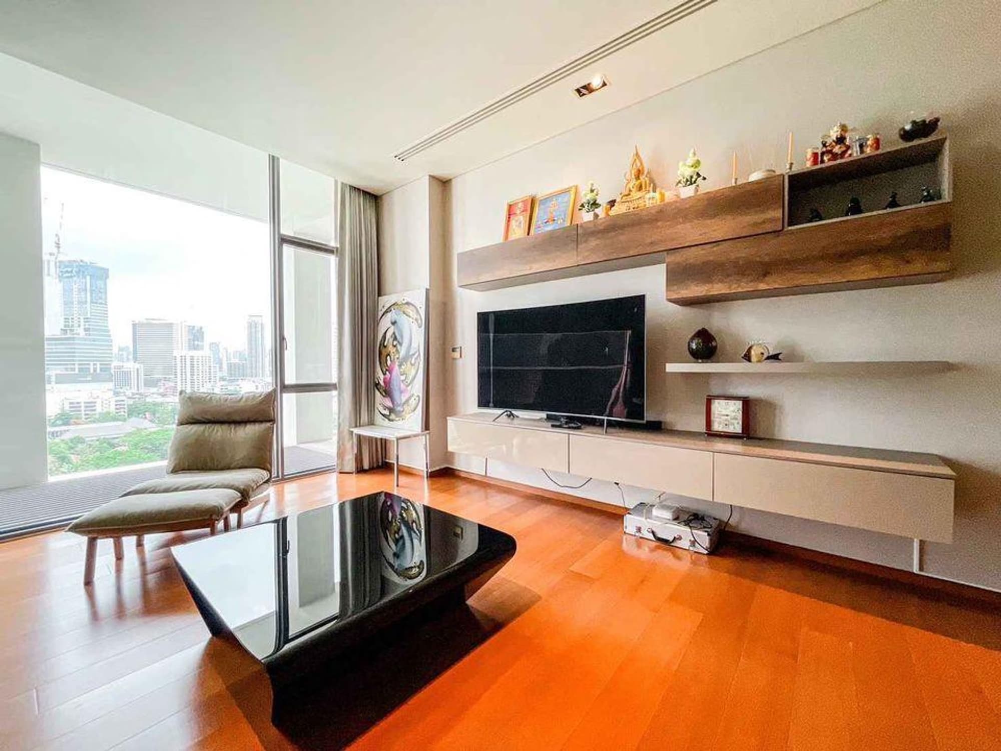 3 Bed Condo for Sale in Sathon - Image 5
