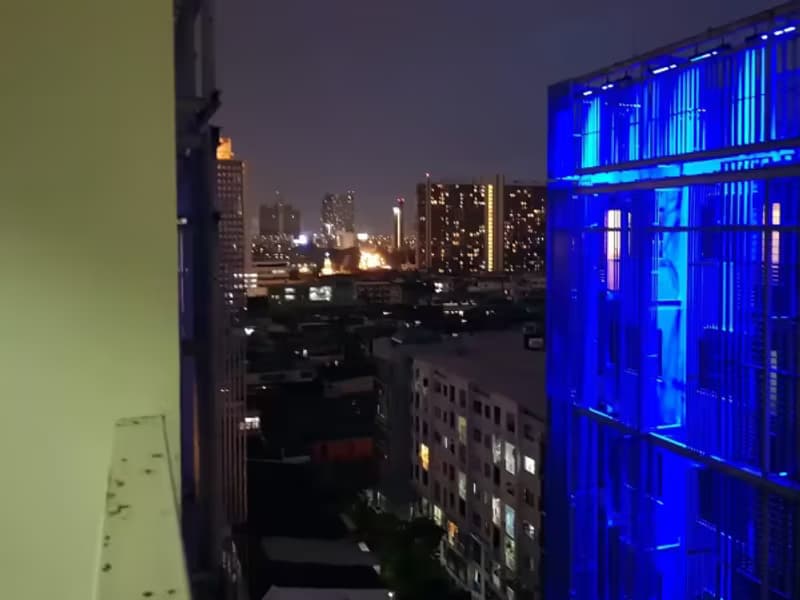 1 Bedroom Condo