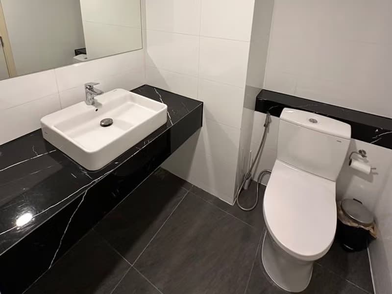 Condo for Rent at KnightsBridge Space Rama 9