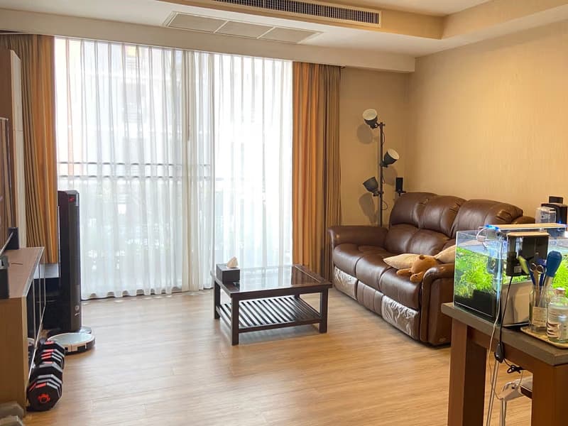 2 Bed Condo for Rent and Sale in undefined