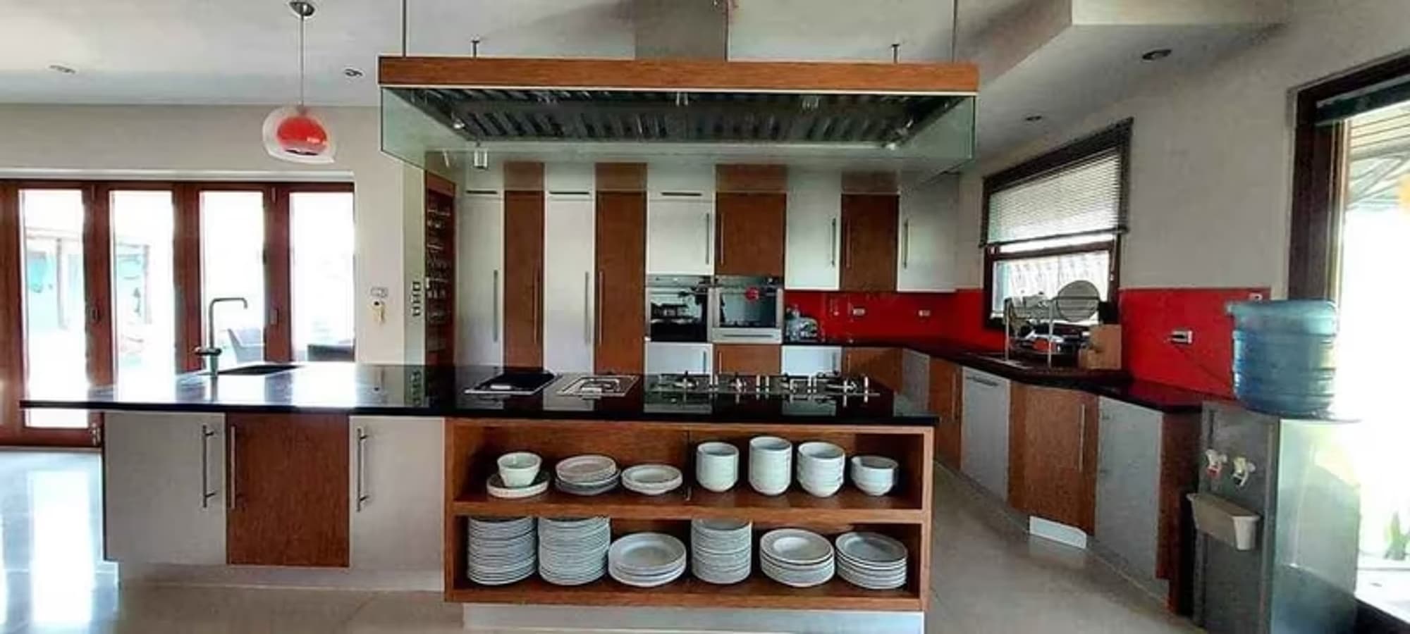 4 Bedroom House - Image 12