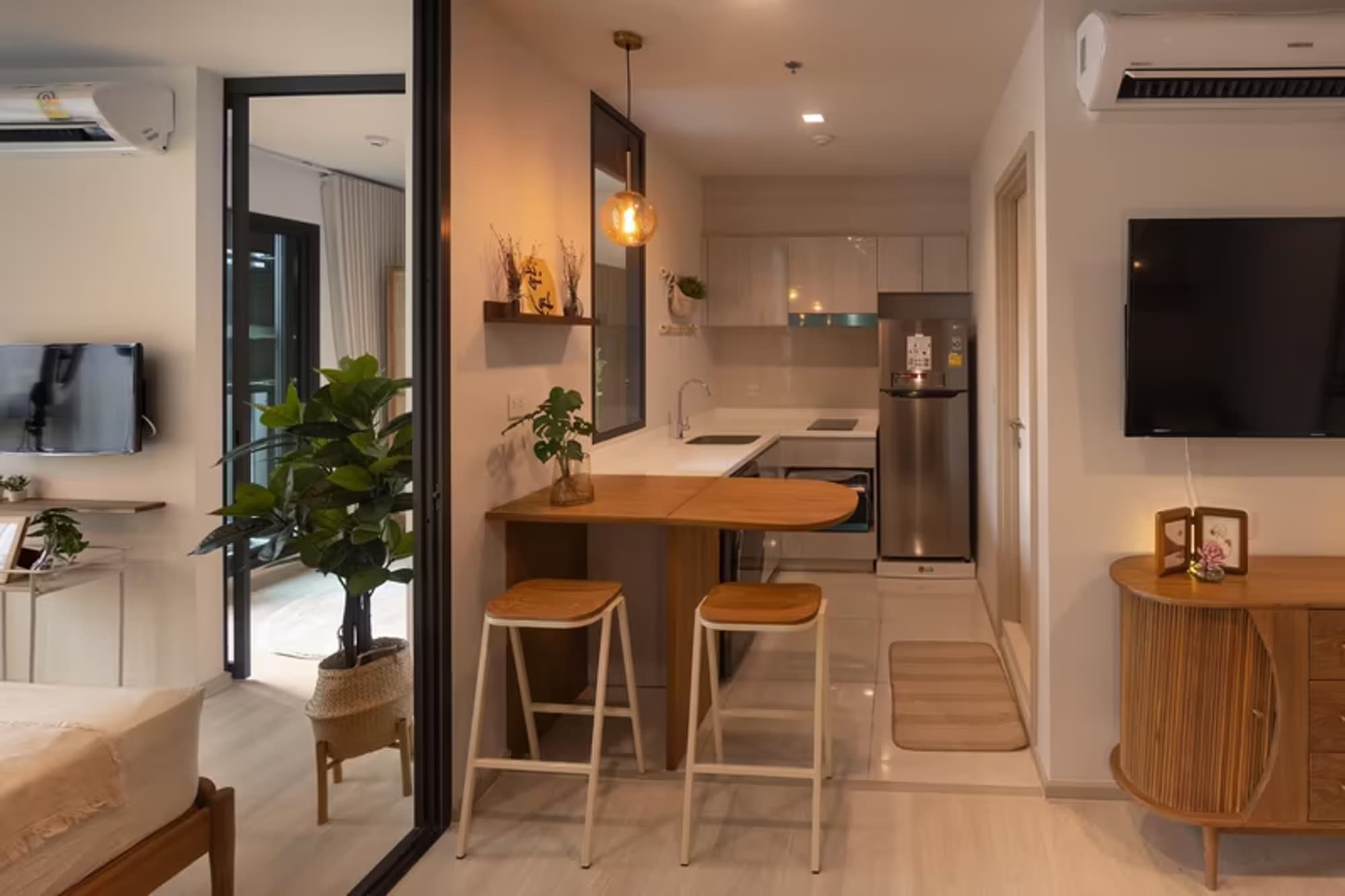 1 Bedroom Condo For Sale At Life One Wireless - Image 18