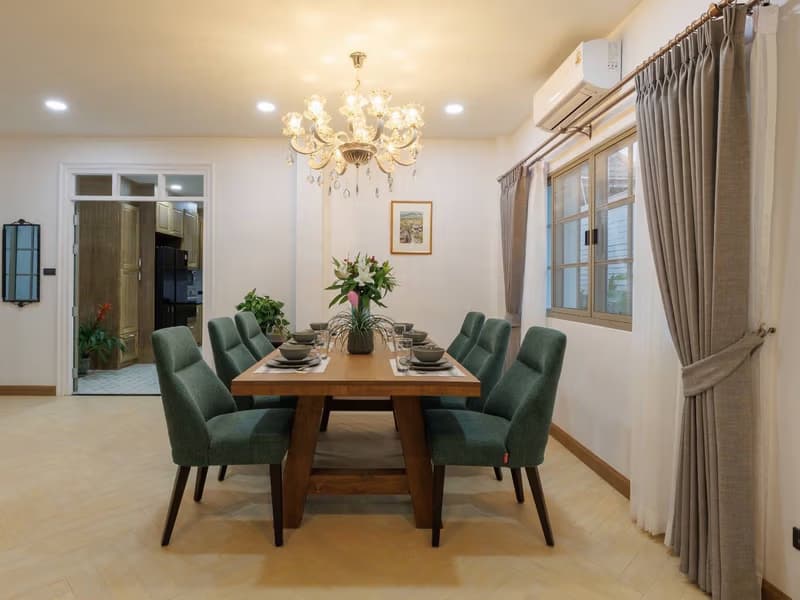 5 Bed House for Sale in Mueang Chiang Mai