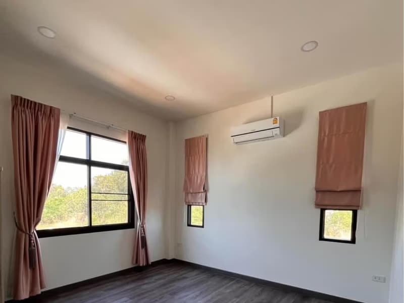 4 Bed House for Sale in Mueang Chiang Mai