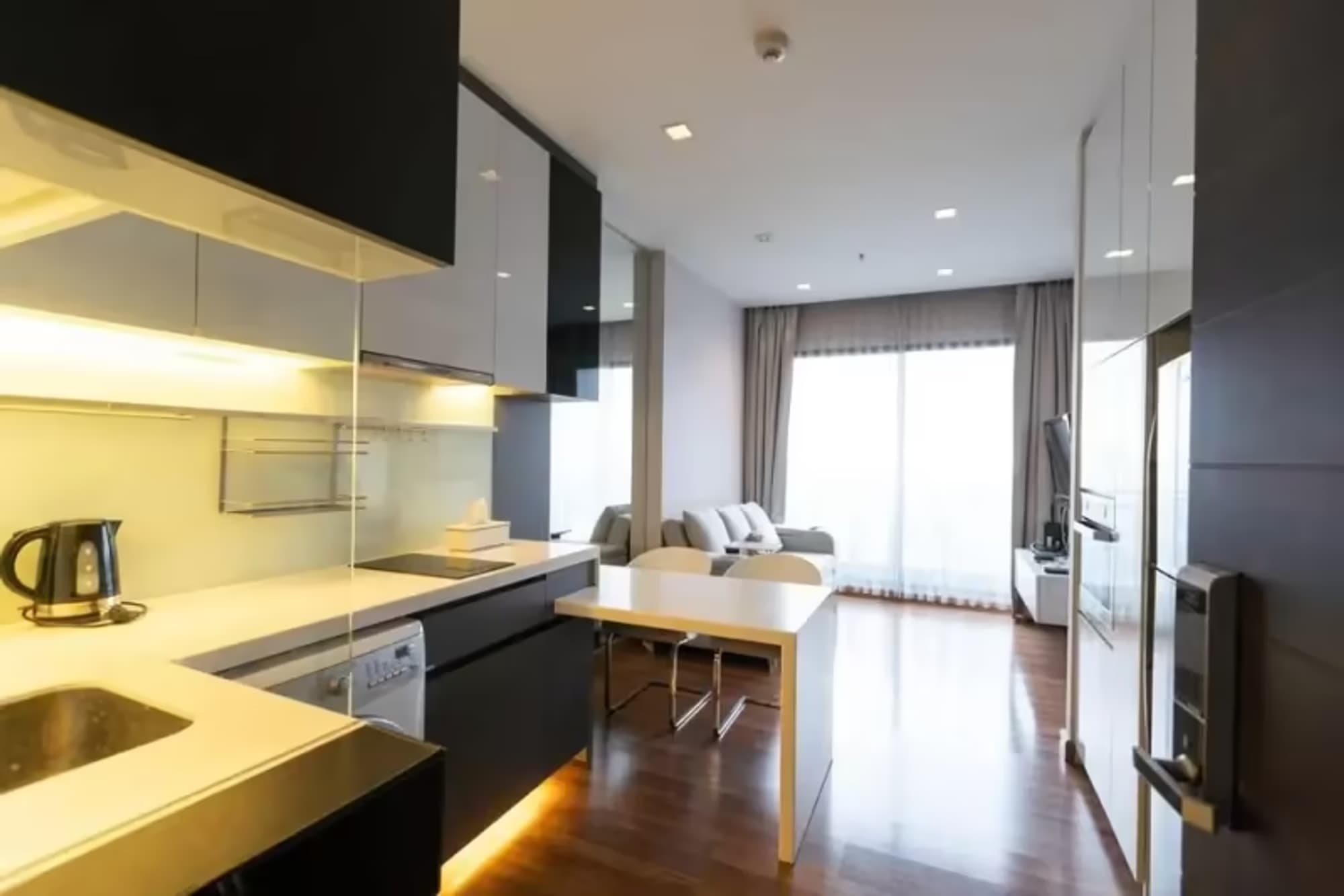 1 Bedroom Condo - Image 2