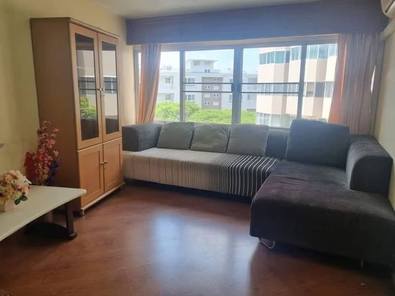 Condo for Rent, Sale at Hillside 3  