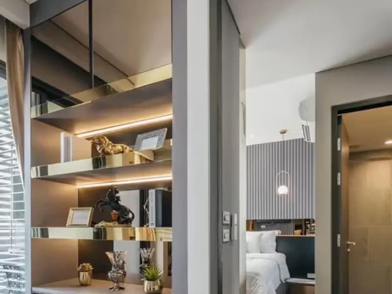 1 Bedroom Condo