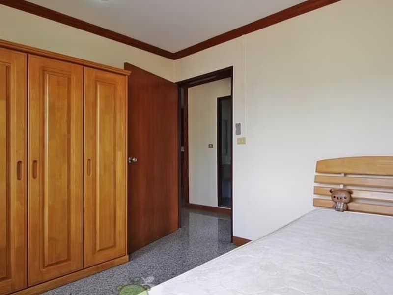 2 Bed Condo for Rent in Ratchathewi