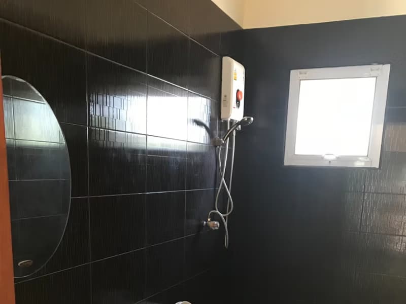 3 Bed House for Rent in Saraphi District