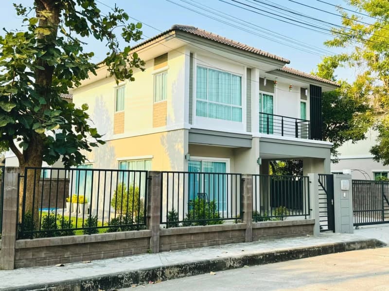 3 Bed House for Rent in San Kamphaeng