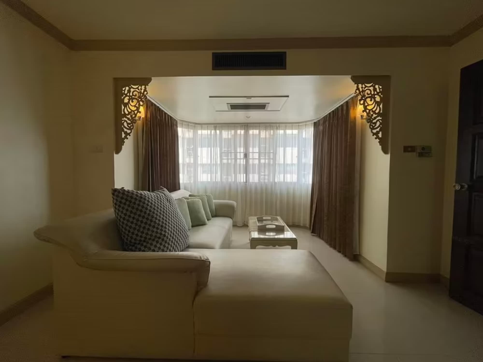 Condo for Sale at Hillside 3 - Image 1