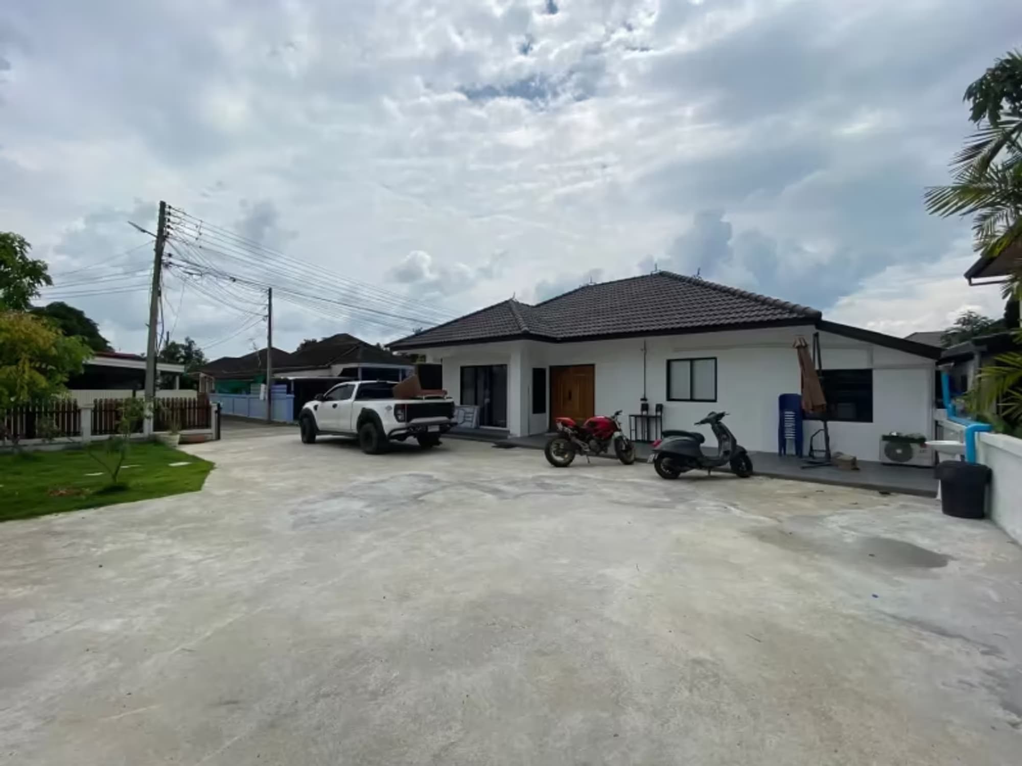 2 Bedroom House - Image 13