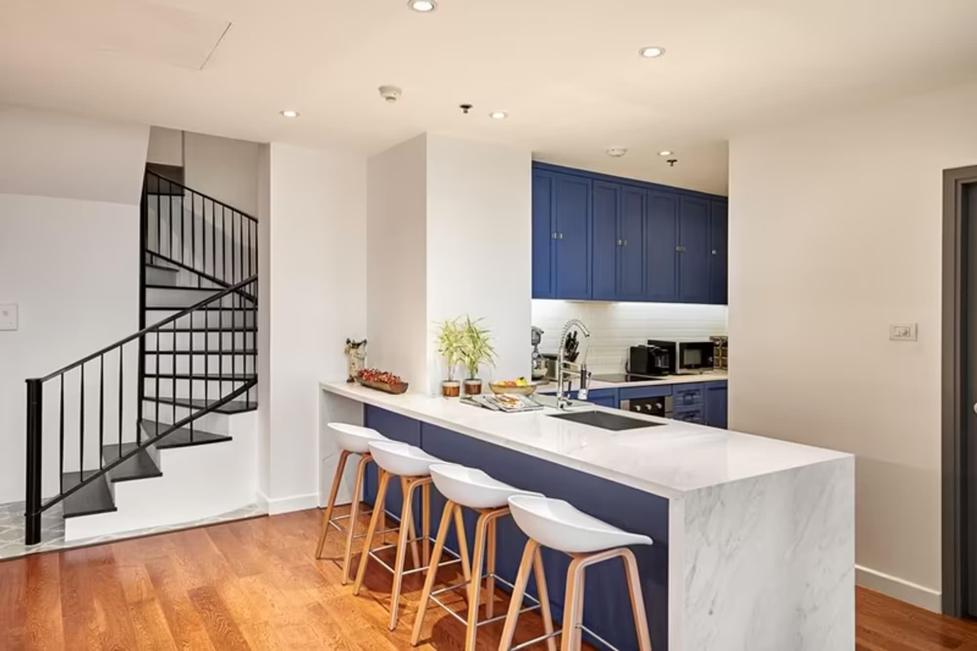 2 Bedroom Condo - Image 1