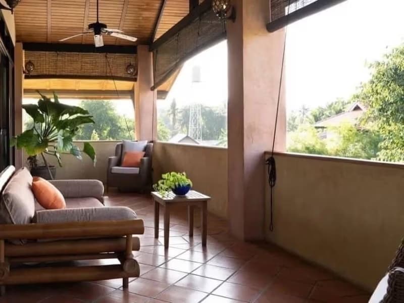 8 Bed House for Rent and Sale in San Sai