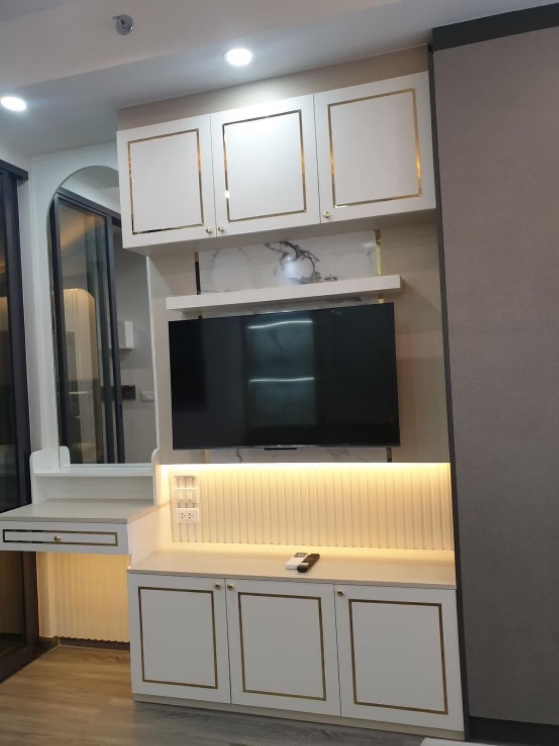 undefined ห้องนอน Condo สำหรับ จำหน่าย ใน บางรัก - Image 3