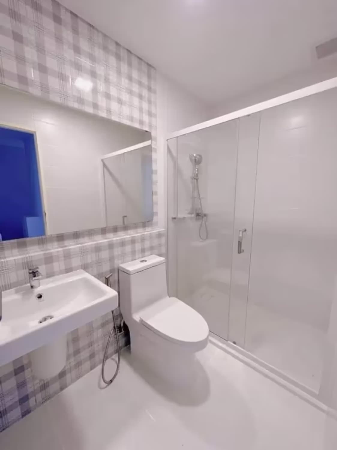 3 Bedroom House - Image 13