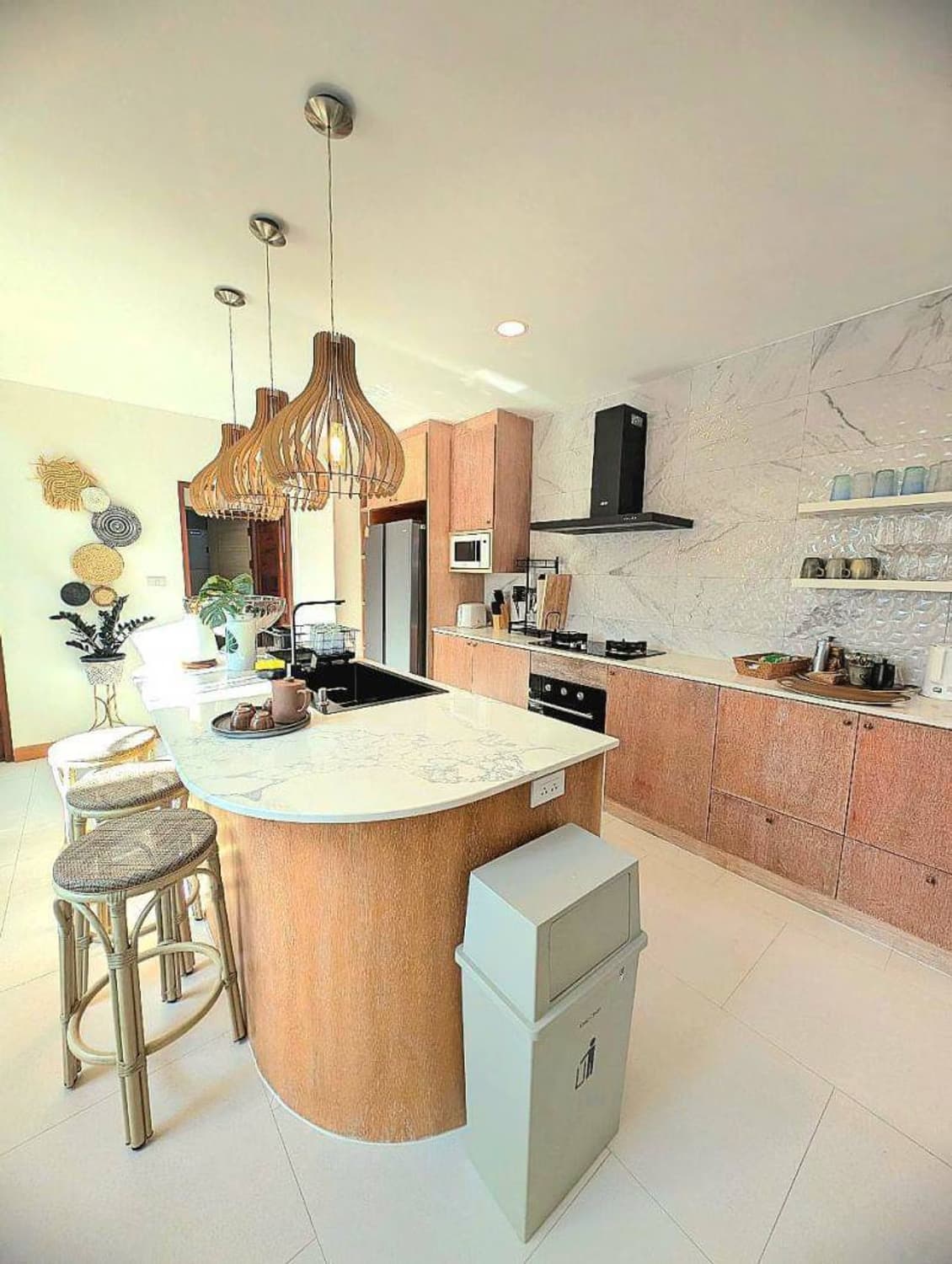 7 Bed House for Sale in Doi Saket District - Image 10