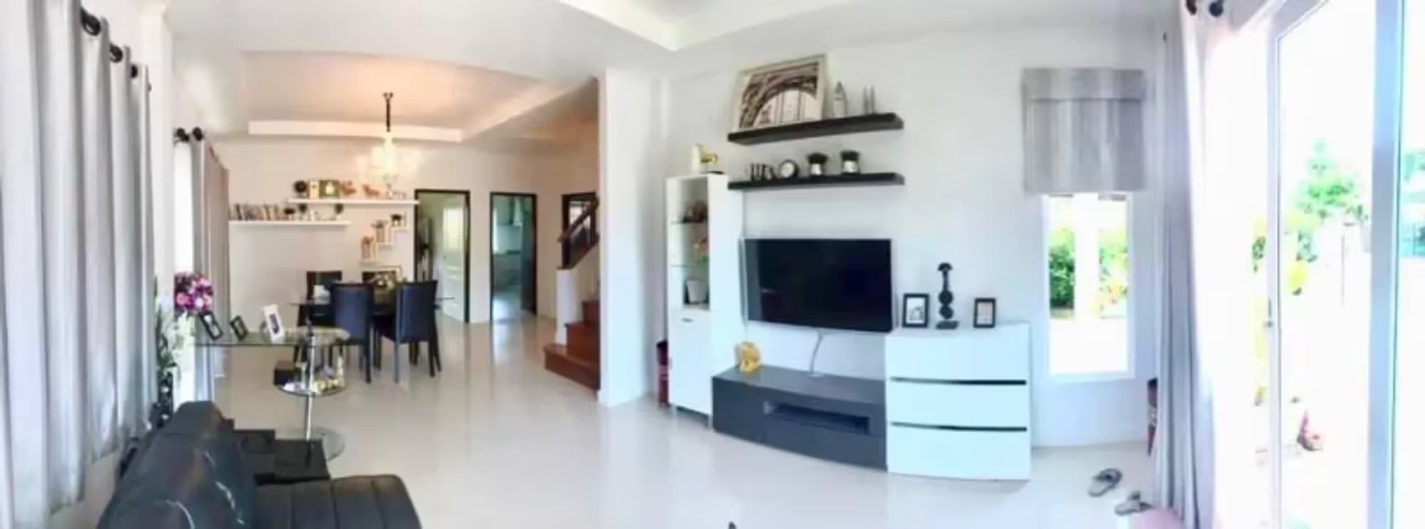 4 Bedroom House - Image 8