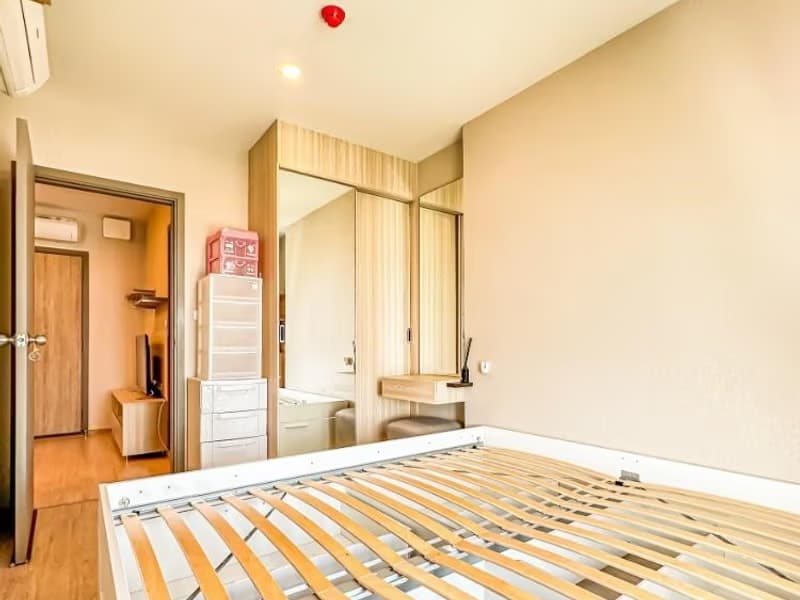 1 Bedroom Condo