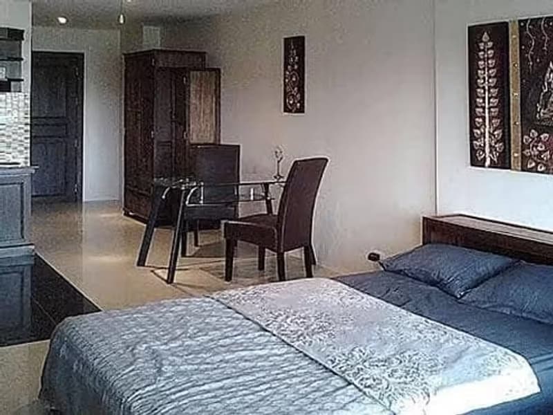 Condo for Sale at Hillside 4