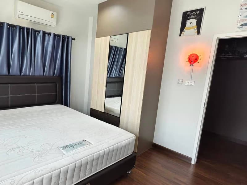 4 Bed House for Rent in San Kamphaeng