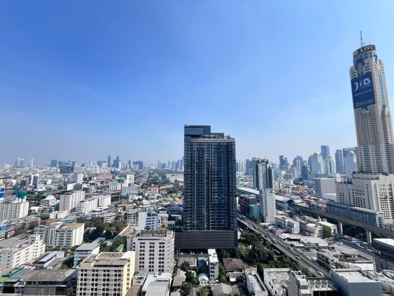 1 Bed Condo for Rent in Phaya Thai