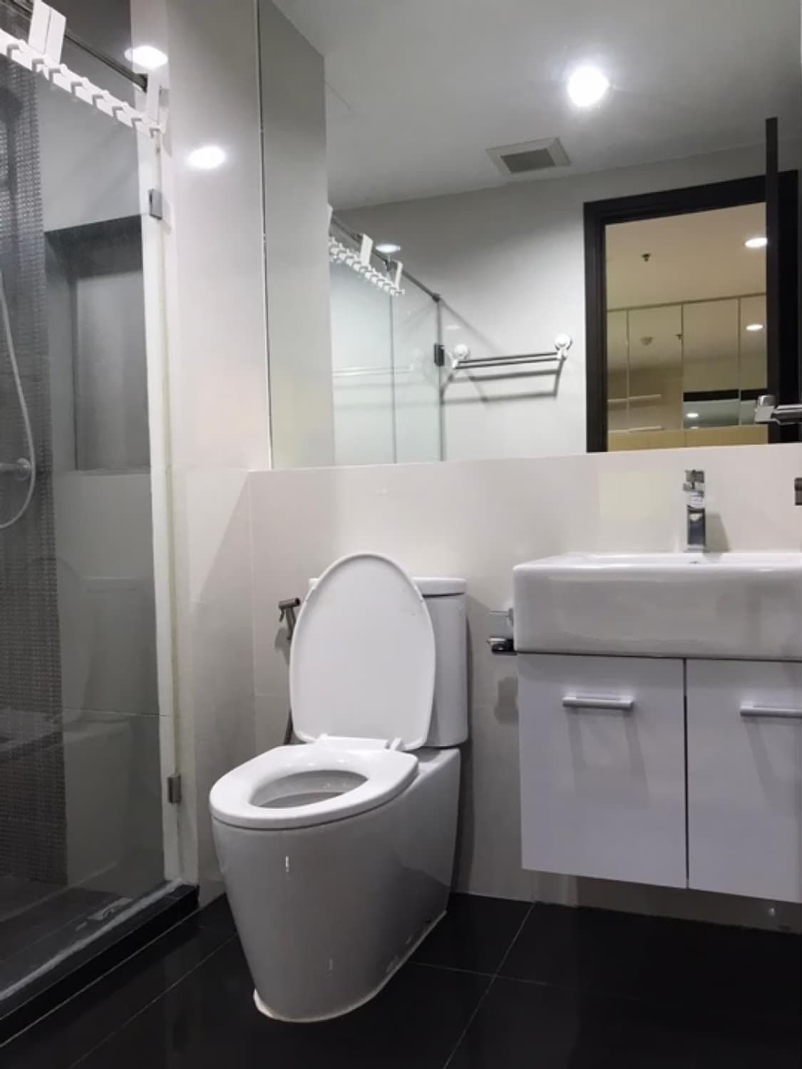 1 ห้องนอน Condo สำหรับ จำหน่าย ใน สาทร - Image 6