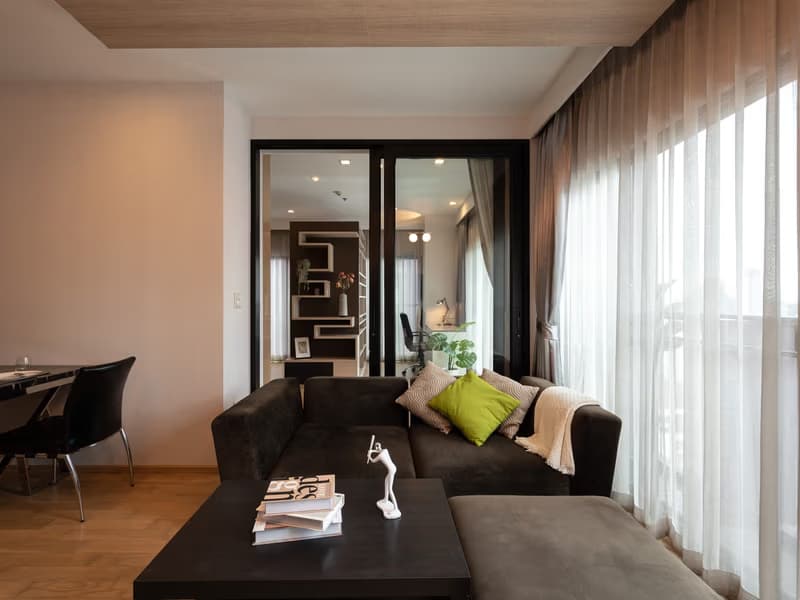 Condo for Sale at Noble Reveal