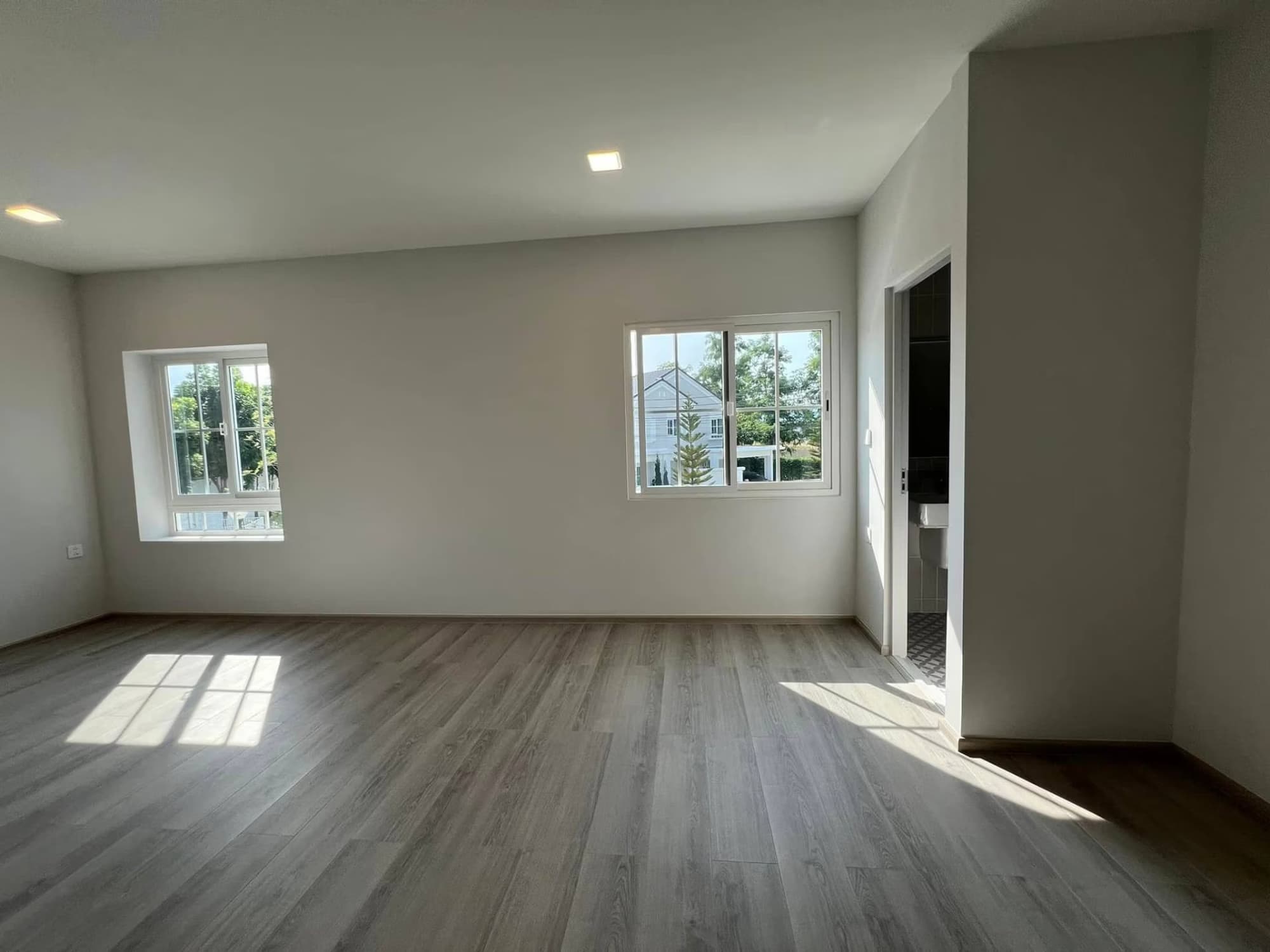 3 Bed House for Rent in Mueang Chiang Mai District - Image 8