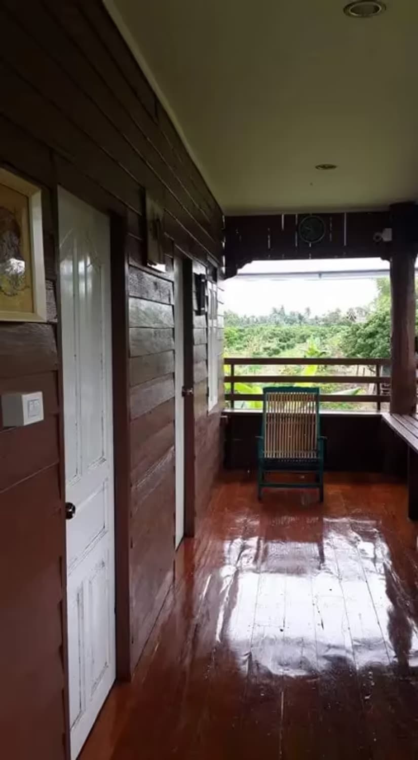2 Bedroom House - Image 7