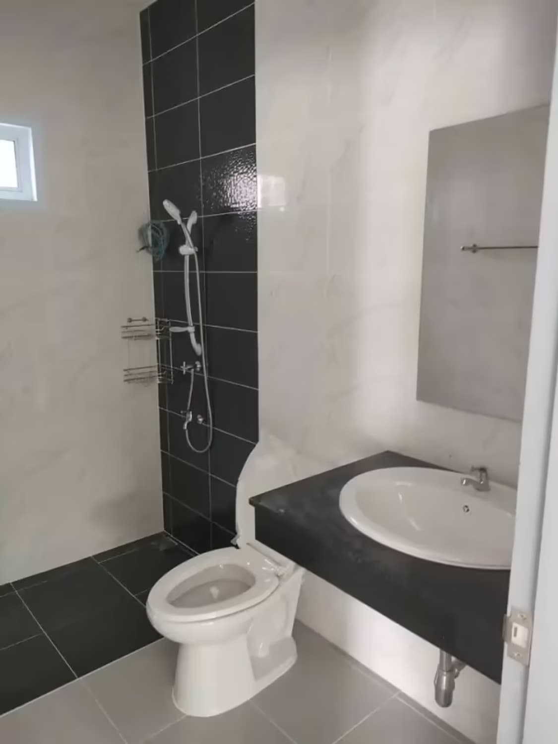 3 Bedroom House - Image 10