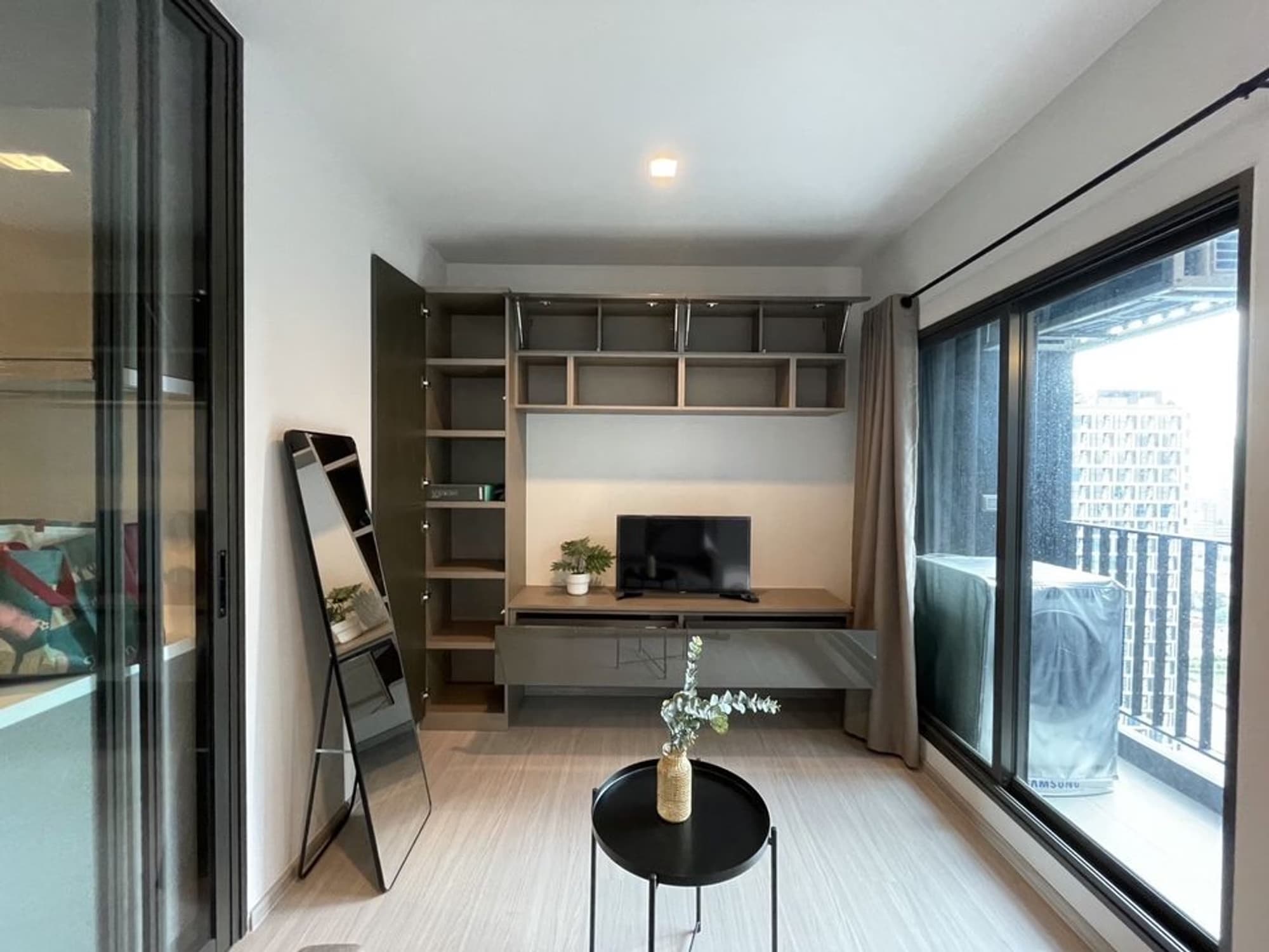 Condo for Rent at Life Asoke - Rama 9 - Image 2