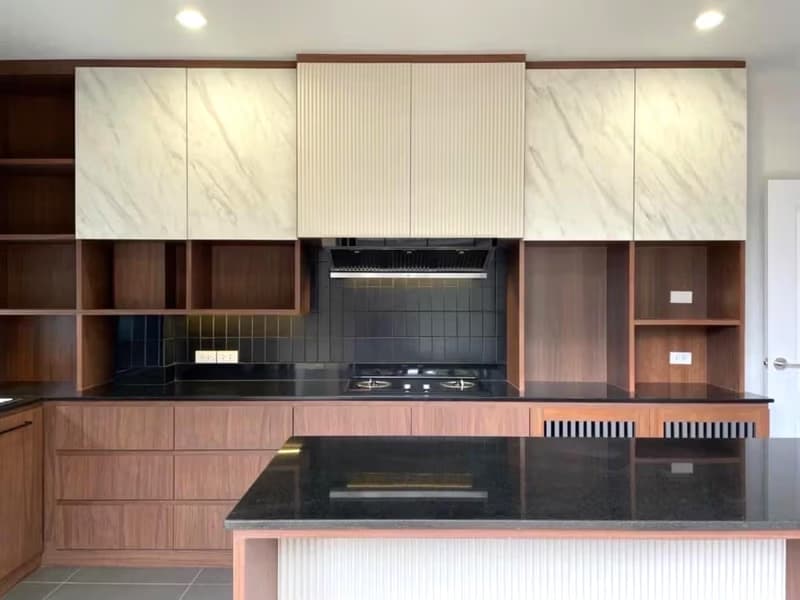 3 Bed House for Rent and Sale in San Kamphaeng