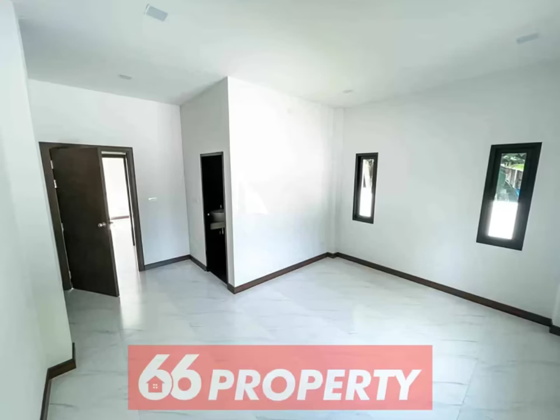 3 Bedroom House - Image 8