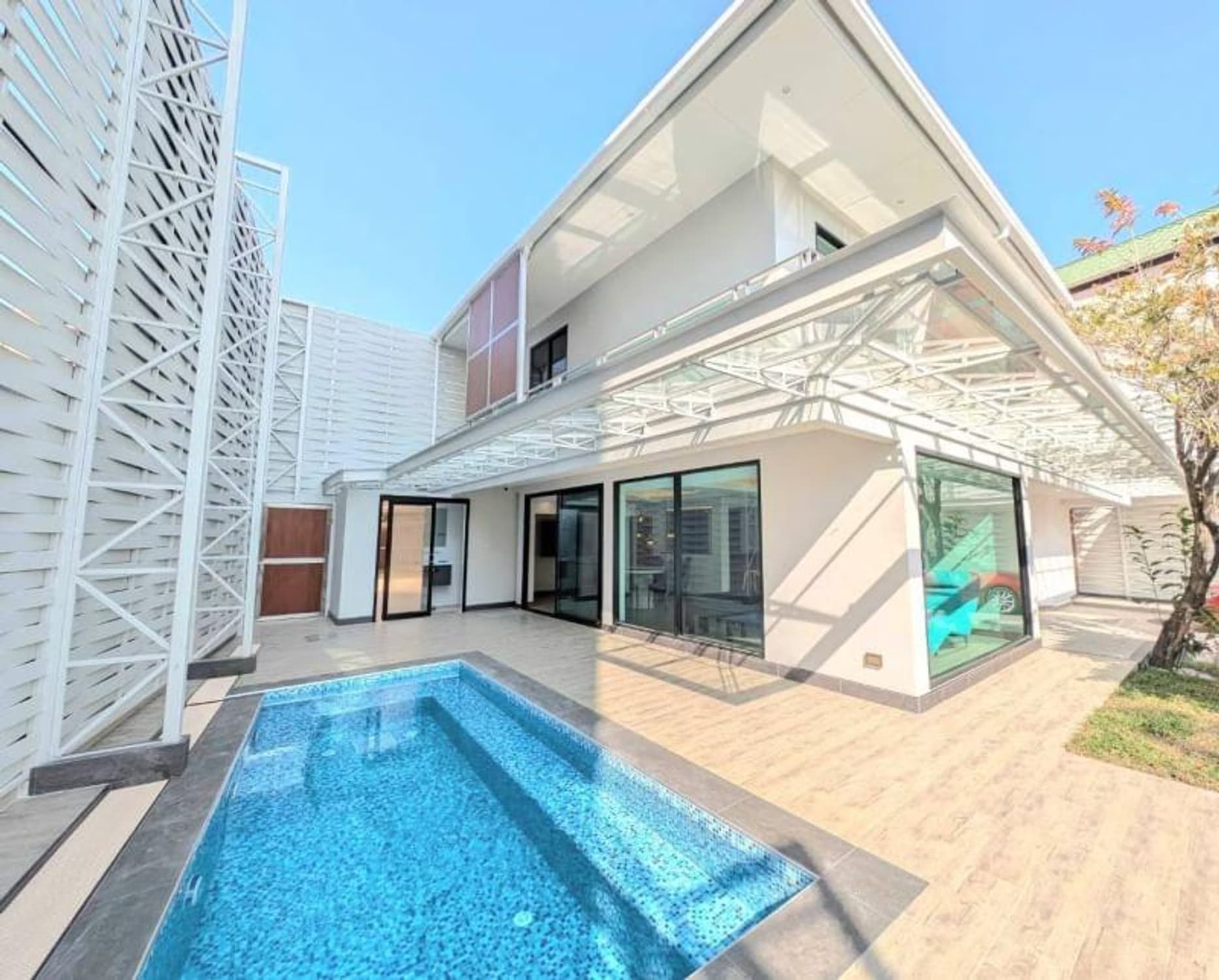 3 Bed House for Rent in Mueang Chiang Mai - Image 1