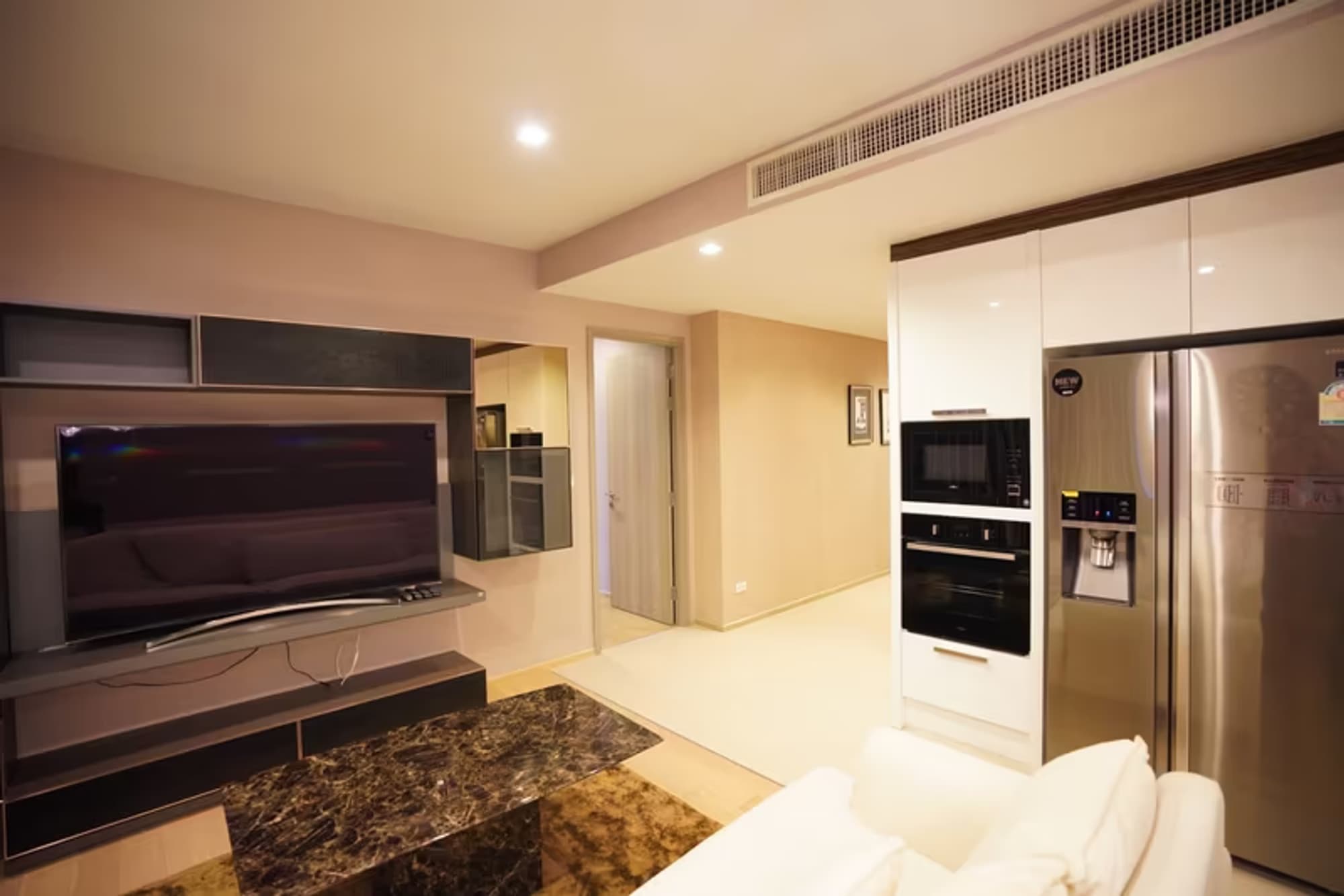 Condo for Sale, Sale w/Tenant at HQ Thonglor by Sansiri - Image 7