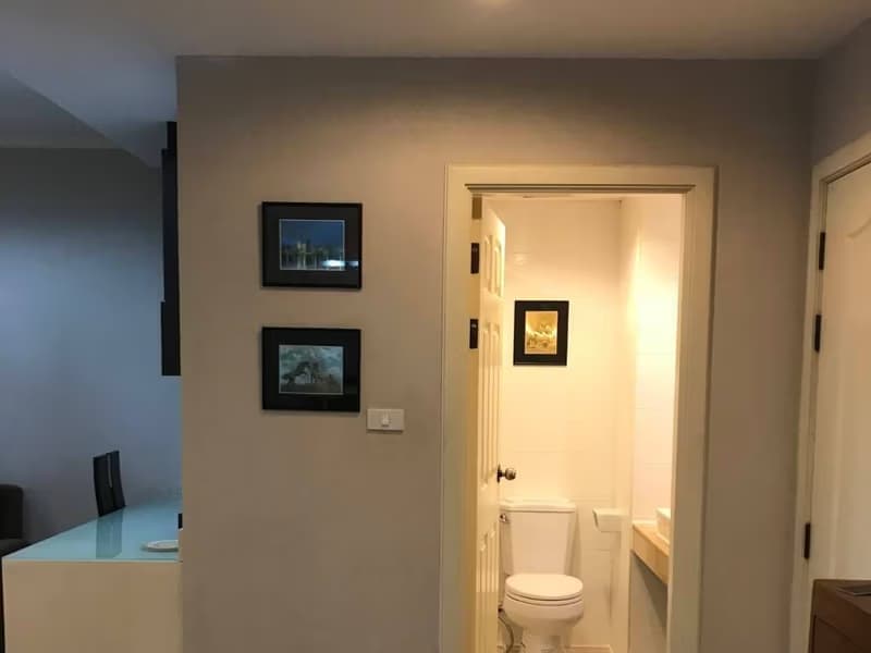 1 Bed Condo for Rent and Sale  Near Asok BTS